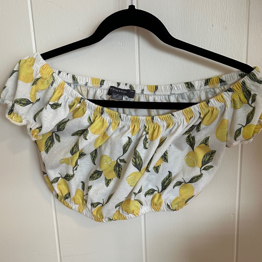 Primark White and Yellow Lemon Print Crop Top
